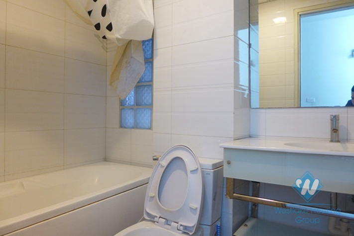 Nice serviced apartment with 01 bedroom for rent in Au Co St, Tay Ho, Ha Noi